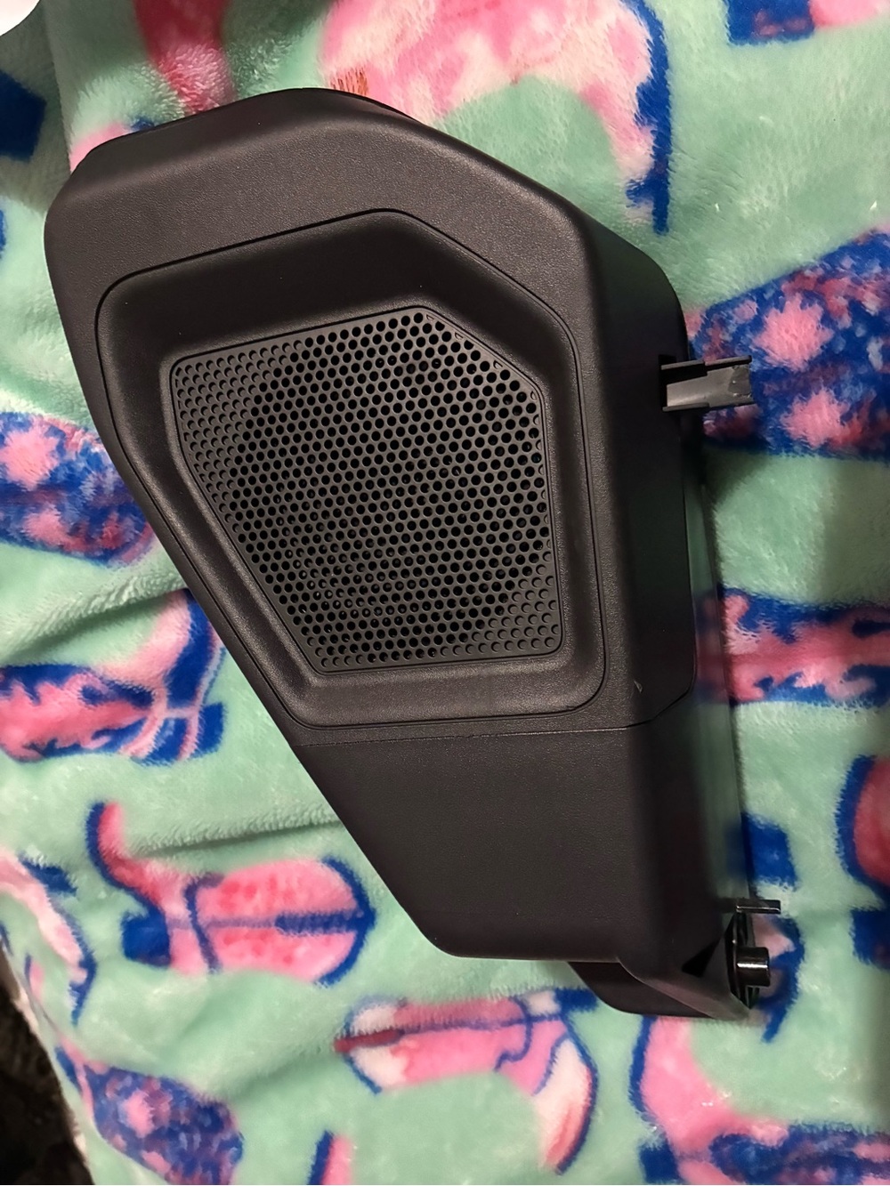 Empty 6.5 rear speakers bronco